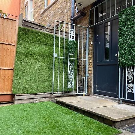 Tree Studio Apartment Barbican F3 London Exterior photo