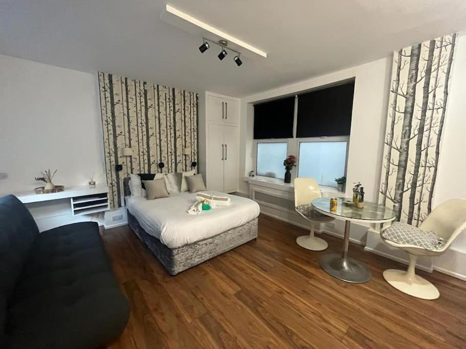 Tree Studio Apartment Barbican F3 London Exterior photo