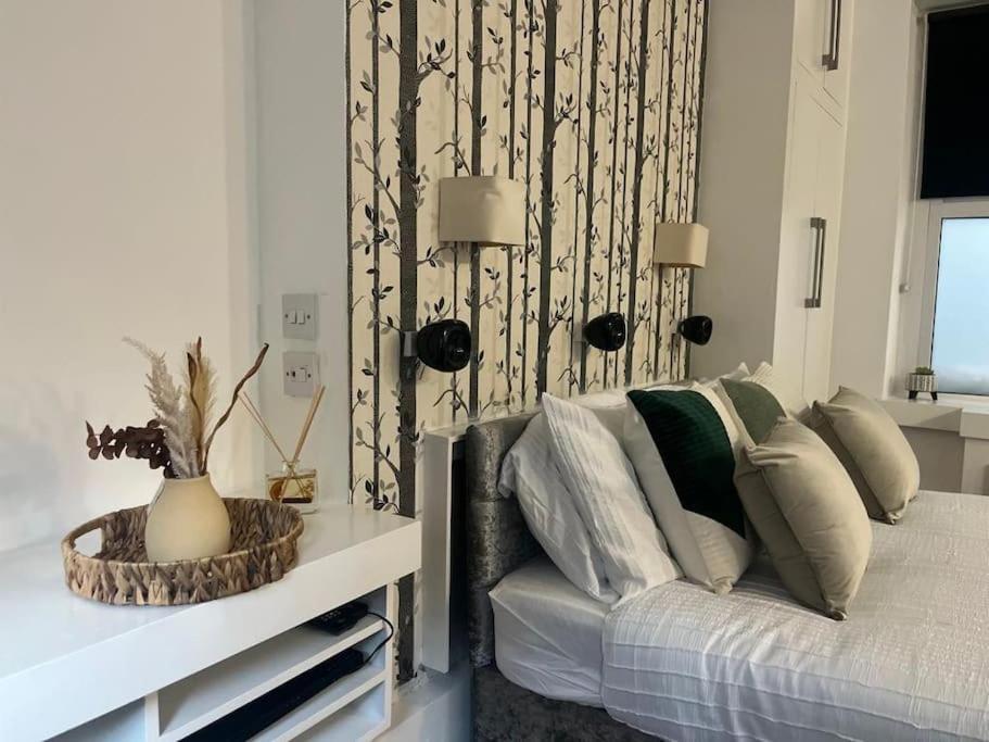 Tree Studio Apartment Barbican F3 London Exterior photo
